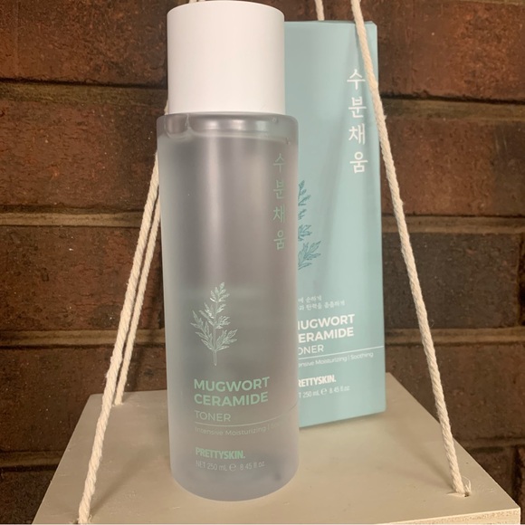 PrettySkin Mugwort Ceramide Toner (Korean Beauty) - Picture 5 of 6